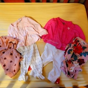 3/$15 6 month outfit sets